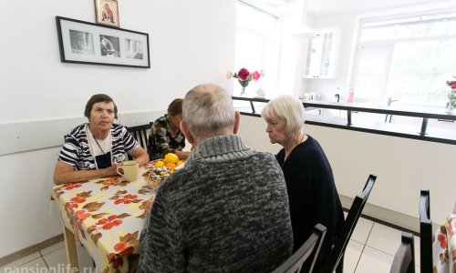 Пансионат «Теплый дом» Гатчина - фото