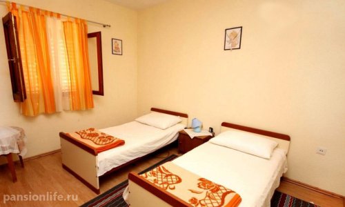 «Флагман» в Гатчине - фото